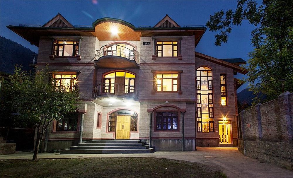 Hotel Sheesha Residencia Srīnagar Exterior foto